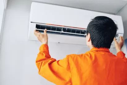 تعویض پنل داخلی کولر گازی چقدر هزینه دارد؟